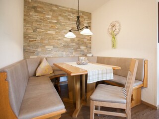 Canon Canon EOS 5D Mark II -1920x1280-353380696