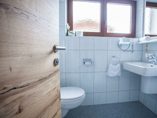 Canon Canon EOS 5D Mark II -5616x3744-34011104