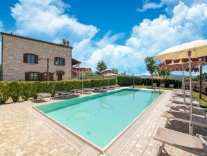 Apartment in a farmhouse with 2 pools - Acqualagna - image1