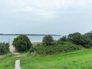 Holiday house Zonnemaire Environment 32