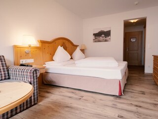 Beispielfoto Zimmer mit Balkon