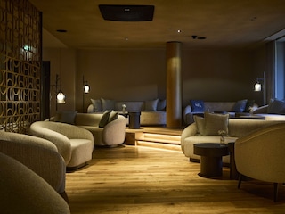 Vogls_Nest_Interior_945