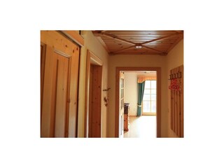 Zimmer mit Seeblick im Sommer