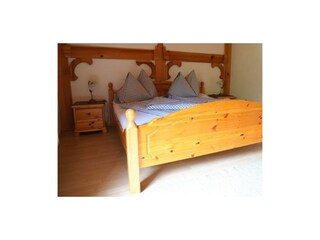 Zimmer mit Seeblick im Sommer