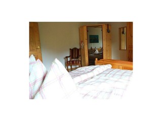 Zimmer mit Seeblick im Sommer