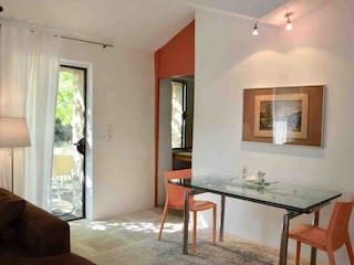 LES CERISIERS 5 ***** essen