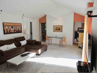 Holiday house Oppède Living Room 22
