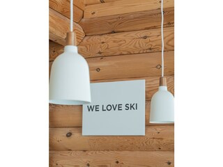 Huette_am_Wald_Dez_2021_CB-1195879