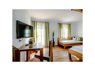 (c) Pension Tannhof_Dreibett 1