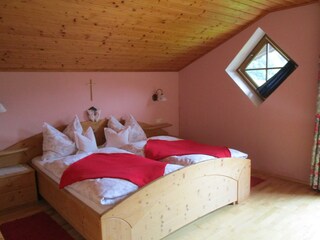 Familienzimmer Klassik mit Kinderzimmer