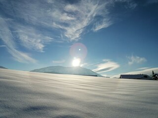 Glitzerschnee rund ums Haus...
