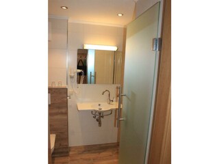Badezimmer Deluxe-Doppelzimmer