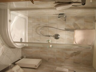 DZCL Dusche