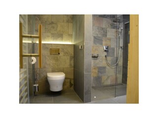 Hochwertiges Badezimmer - Ferienwohnung 3