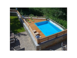 Pool bei Tag