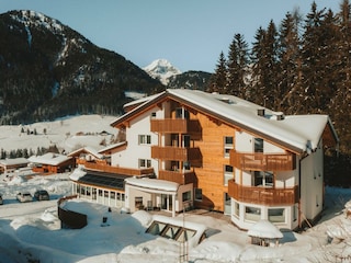 Glüxplatzl Hausansicht Süden Winter