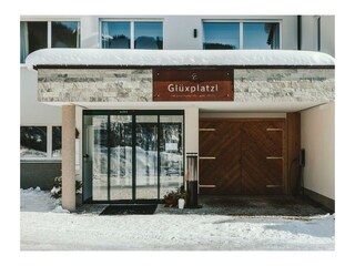 Glüxplatzl Winter Eingang Check in Parkplatz