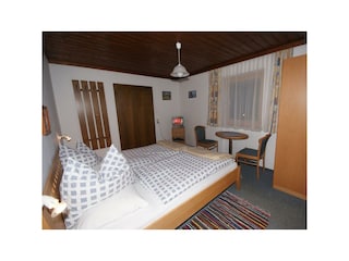 Doppelzimmer 1