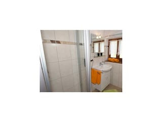 Dusche u.  W.c. 1. Stock