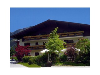 Außenansicht Sommer