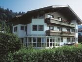 Haus Grundner im Sommer