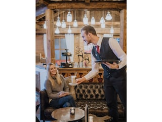 riederalm_service-kaffee_(c)the-creating-click