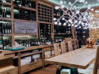 riederalm_weinkeller_(c)the-creating-click