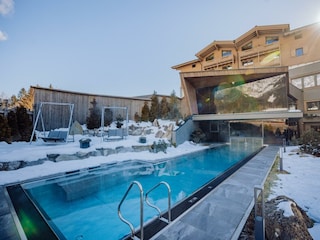 riederalm-winter_mountain-spa_(c)the-creating-clic