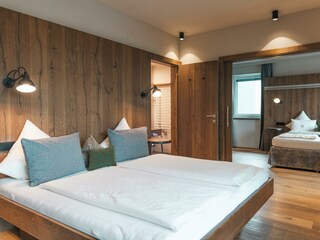 riederalm_familiensuite-salzburger2_(c)focus-media