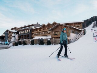 riederalm_pistenhotel_(c)janine-brugger-high