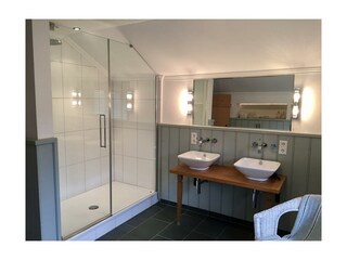 Badezimmer Dachgeschoss