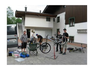 Bikeparkplatz & Garage
