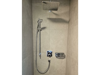 Dusche