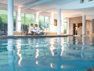 Hallenbad_Liege_Kuscheln