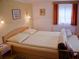 Beispielbild Doppelzimmer mit Couch