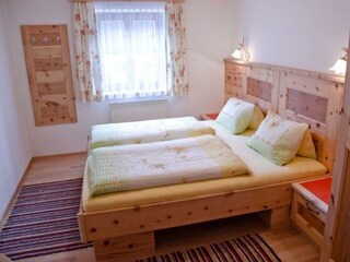 Beispielbild Doppelzimmer mit Zirbenholz