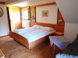 Zimmer 7 2