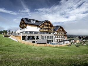 Apartment ALMGUT - Mountain Wellness Hotel - Sankt Margarethen im Lungau - image1