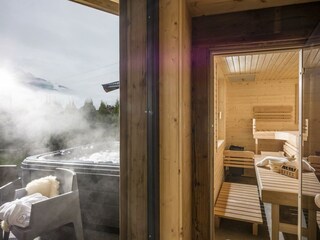 Sauna und Außen Whirpool Chalets