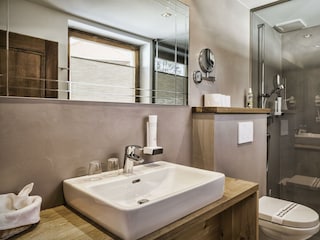 20170214_LuefteneggerZirbenpensionInnen_049-HDR-1