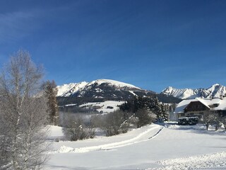 Gästehaus mit Rodelbahn (2)