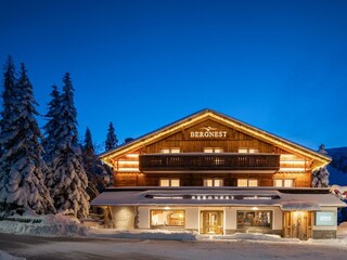 Bergnest_Außen-4.jpg