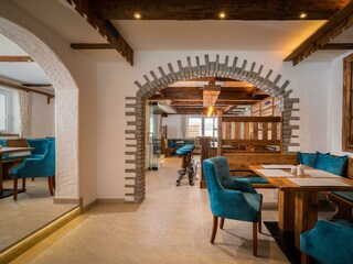 Bergnest_Frühstückslounge-1.jpg