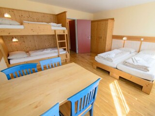 betten-familienzimmer-jufa-hotel-lungau-large-tisc