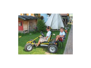 251415_122528121176730_6294548_n