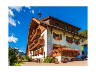 20160823_HansalagutAussen_260-HDR