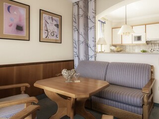 20210616_LuefteneggerAppartmenthausInnen_140_BPF