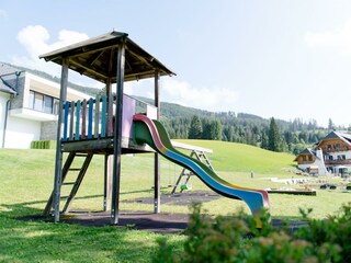 hauseigener Spielplatz