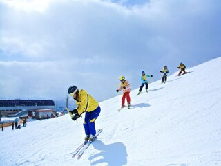 Skischulen für die kleinen Pistenflitzer