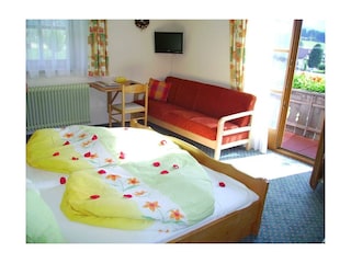 2. Schlafzimmer
